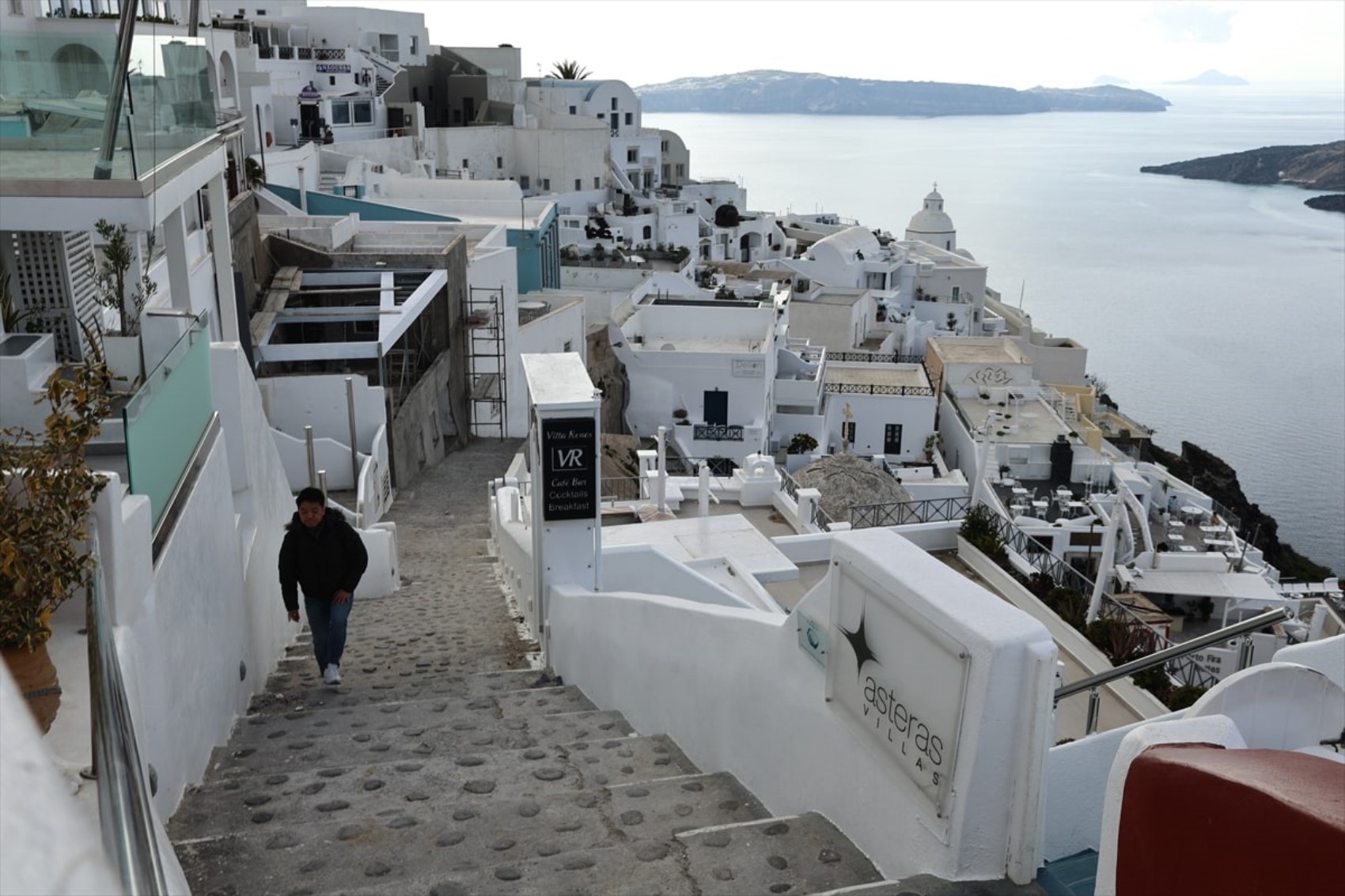 181455602-santorini-deprem.jpg