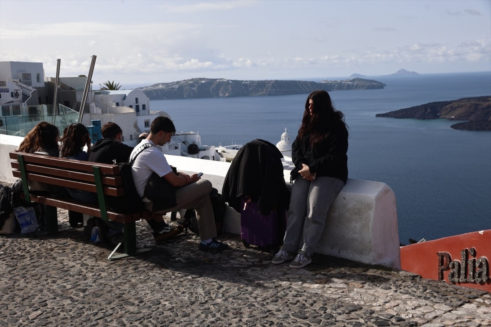 181455102-santorini-deprem-tahliye.jpg